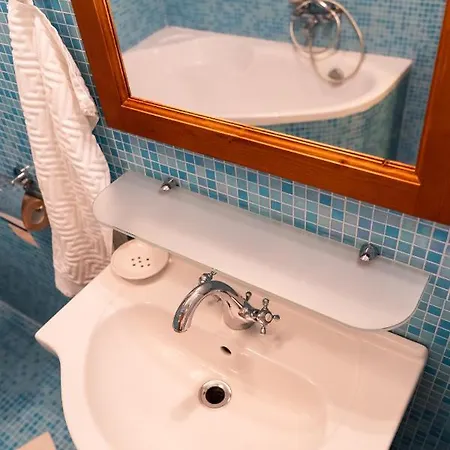 Апартаменты Elegance Apartman *
